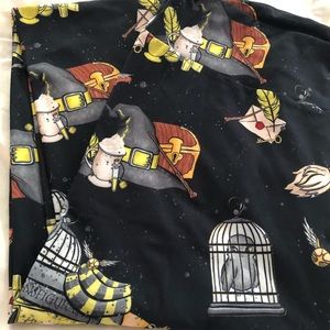 New TC HP yellow house inspired leggings